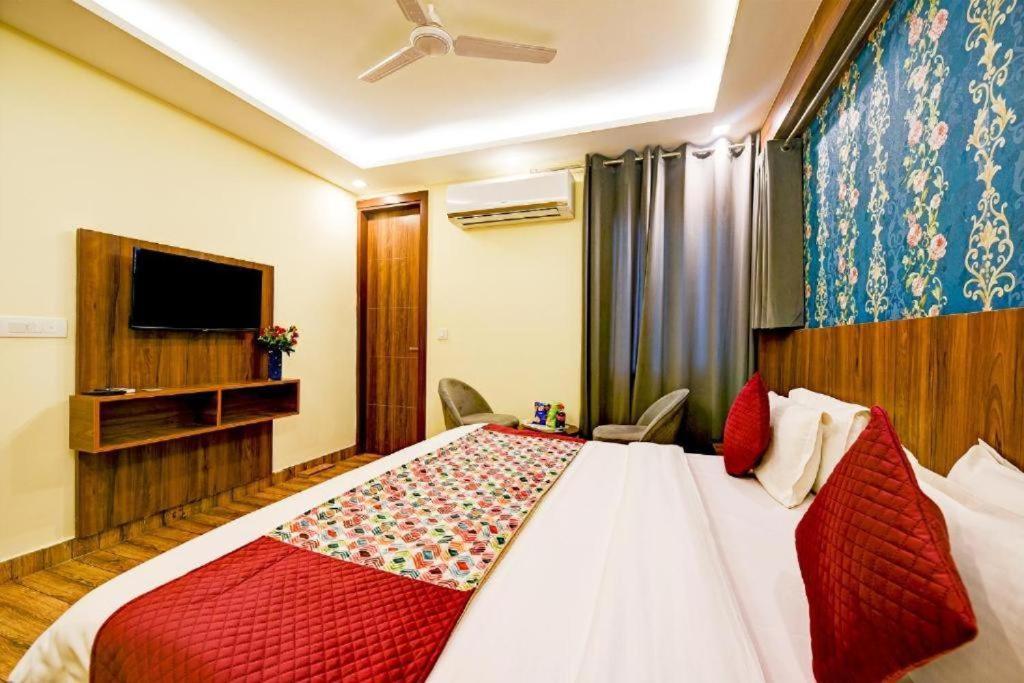 Hotel Rosewood Near Delhi Airport Neu-Delhi Exterior foto
