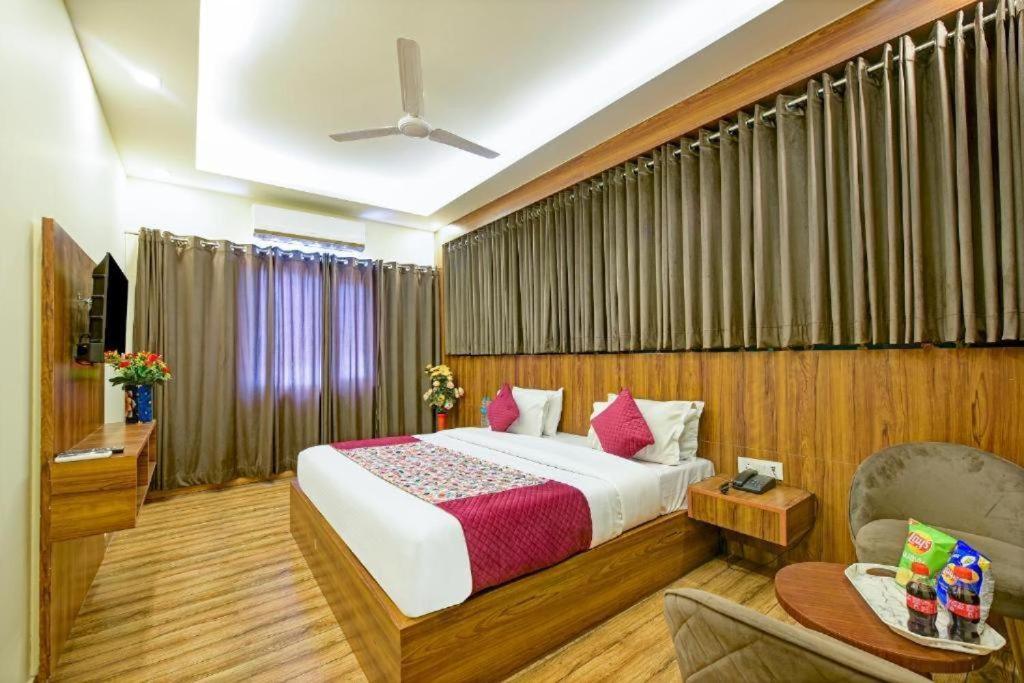 Hotel Rosewood Near Delhi Airport Neu-Delhi Exterior foto